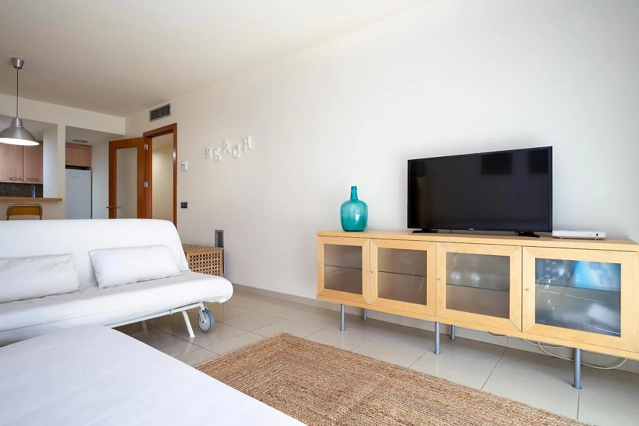 V010 - Milenium - Roses Apartment