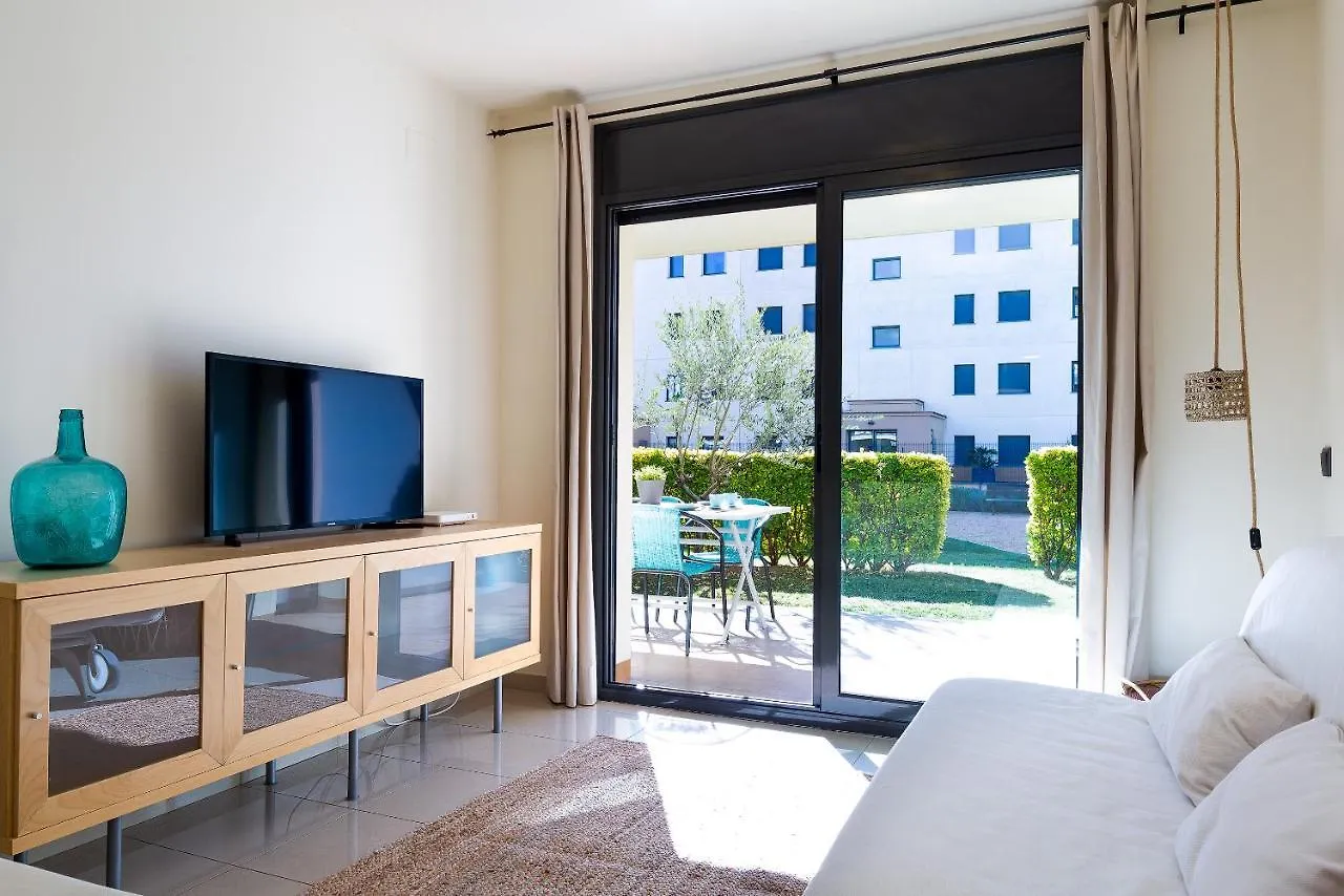 V010 - Milenium - Roses Apartment