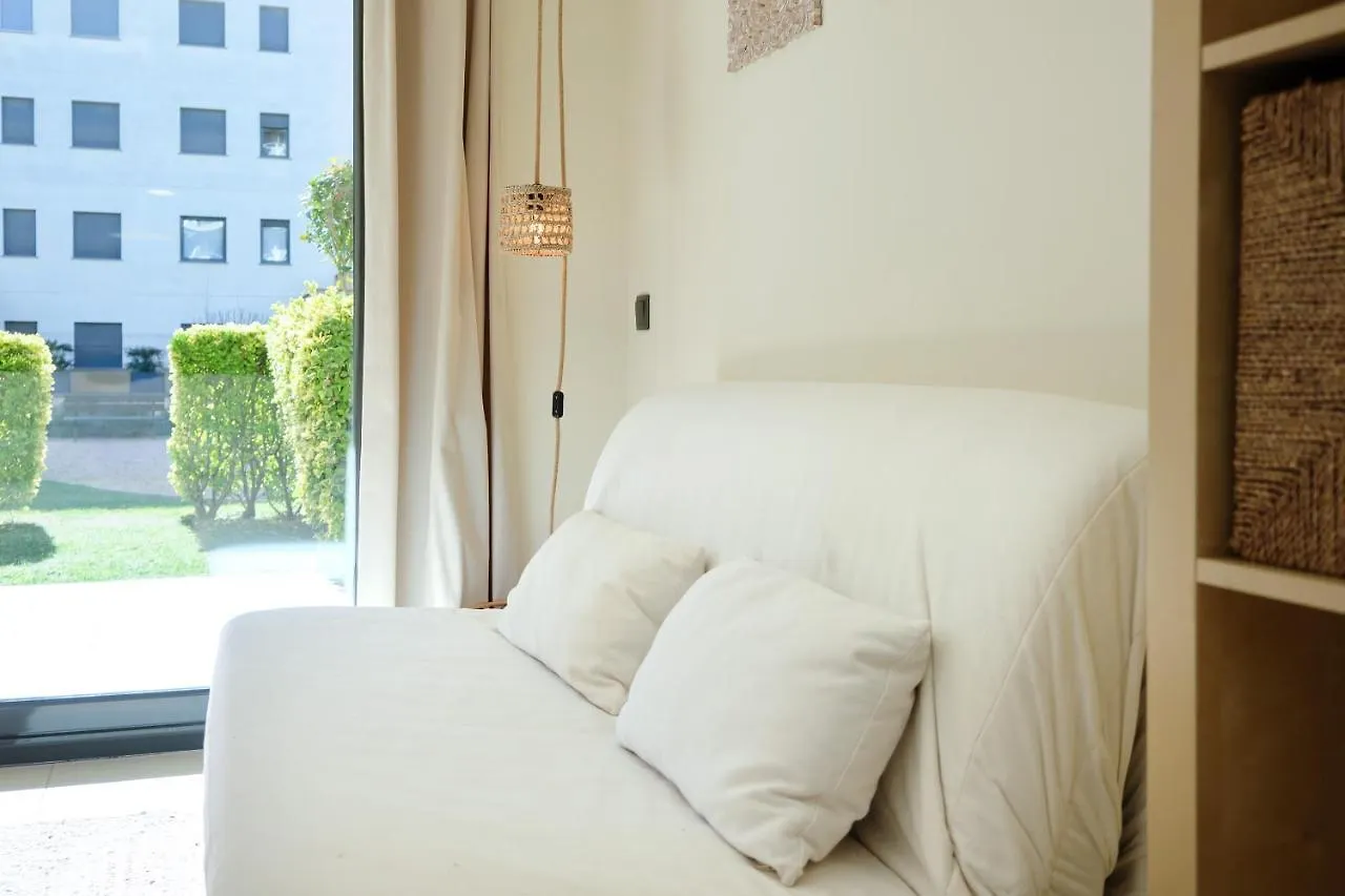 V010 - Milenium - Roses Apartment