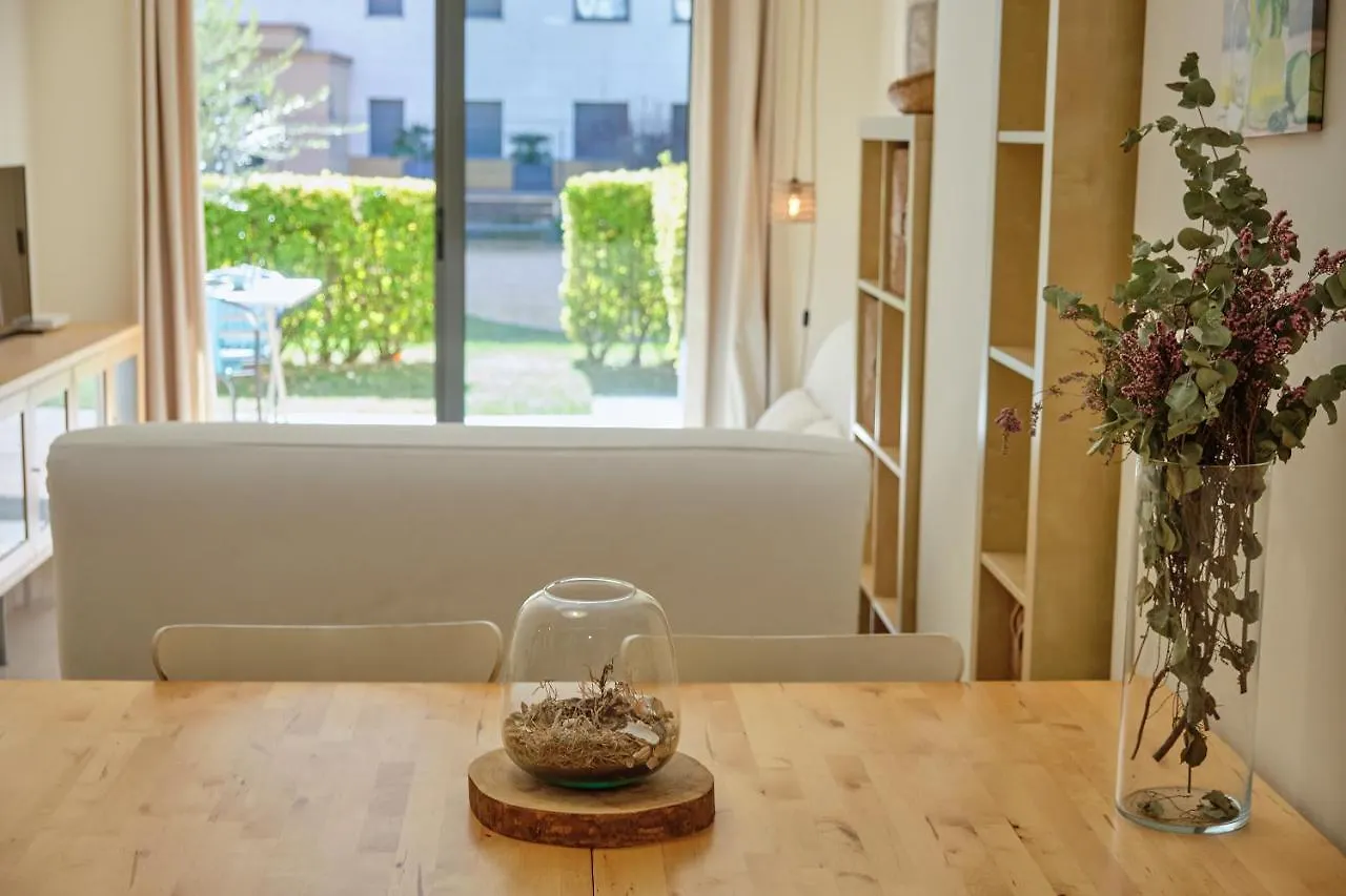V010 - Milenium - Roses Apartment